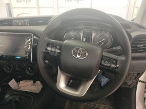 Toyota Hilux 2.4 GD-6 RB RaiderE/CAB - Image 8