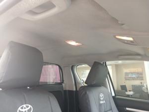 Toyota Hilux 2.4 GD-6 RB Raider automaticE/CAB - Image 22
