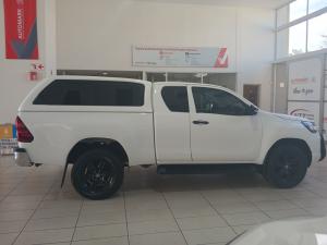 Toyota Hilux 2.4 GD-6 RB Raider automaticE/CAB - Image 3