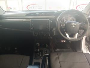 Toyota Hilux 2.4 GD-6 RB Raider automaticE/CAB - Image 6