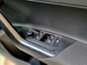 Volkswagen Polo 1.0 TSI Life - Image 15