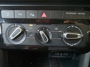 Volkswagen T-CROSS 1.0 TSI Comfortline - Image 7
