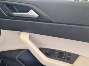 Volkswagen Polo 1.6 - Image 14