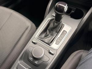 Audi Q2 35 Tfsi TIP - Image 16