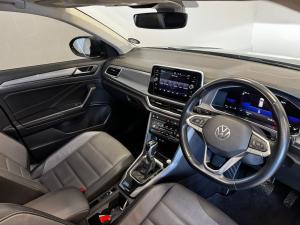 Volkswagen T-ROC 1.4 TSI Design Tiptronic - Image 7
