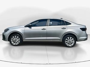 Volkswagen Polo sedan 1.6 Life - Image 4