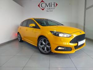Ford Focus ST 3 - Image 3
