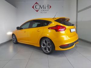 Ford Focus ST 3 - Image 4