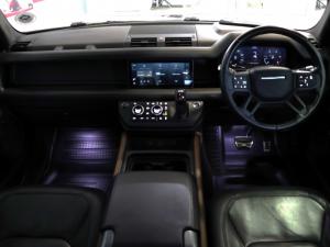 Land Rover Defender 110 D300 X - Image 8