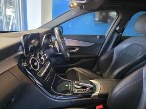 Mercedes-Benz C-Class C200 - Image 10