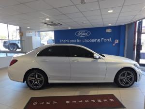 Mercedes-Benz C-Class C200 - Image 4