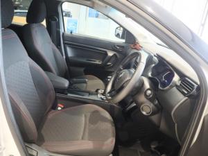 Renault Kiger 1.0 Turbo Intens manual - Image 8