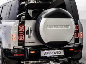 Land Rover Defender 110 P400e X - Image 10