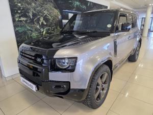 Land Rover Defender 110 P400e X - Image 1