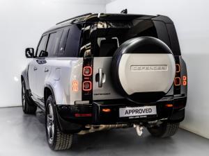 Land Rover Defender 110 P400e X - Image 7