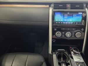 Land Rover Discovery HSE Td6 - Image 8