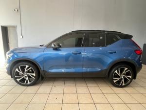 Volvo XC40 D4 AWD R-Design - Image 3
