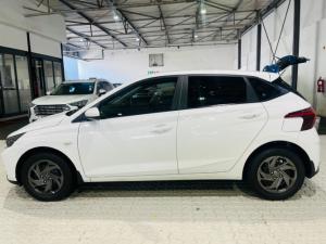 Hyundai i20 1.2 Motion - Image 2