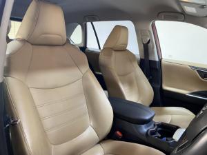 Toyota RAV4 2.5 VX AWD - Image 8