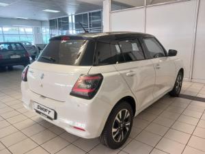 Suzuki Swift 1.2 GLX manual - Image 11