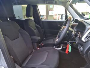 Jeep Renegade 1.4T Longitude - Image 12