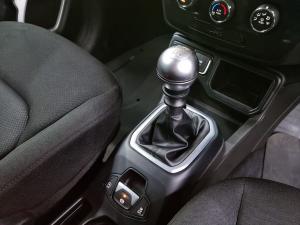 Jeep Renegade 1.4T Longitude - Image 17
