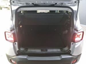 Jeep Renegade 1.4T Longitude - Image 9