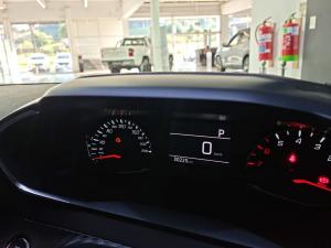 Peugeot 2008 1.2T Active auto - Image 10