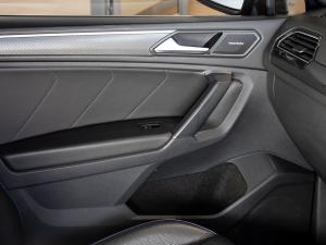 Volkswagen Tiguan R - Image 21