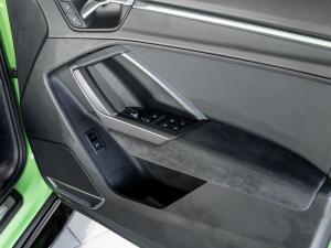 Audi RSQ3 quattro - Image 24
