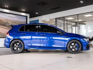 Volkswagen Golf R - Image 16