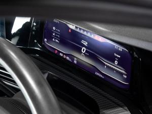 Volkswagen Golf R - Image 23