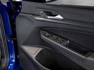 Volkswagen Golf R - Image 24