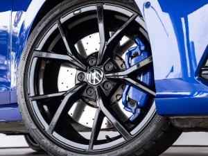 Volkswagen Golf R - Image 5