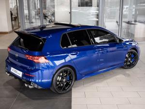 Volkswagen Golf R - Image 7