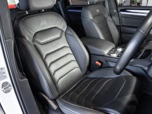Volkswagen Touareg V6 TDI Executive R-Line - Image 26