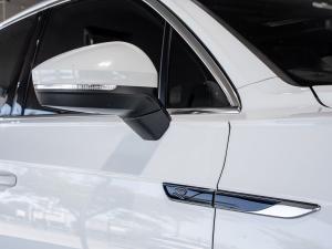 Volkswagen Touareg V6 TDI Executive R-Line - Image 6