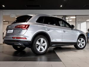 Audi Q5 40TDI quattro Advanced - Image 6