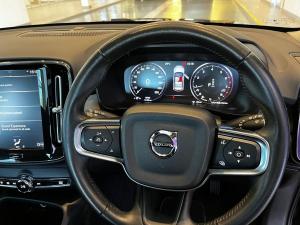 Volvo XC40 T4 Inscription - Image 17