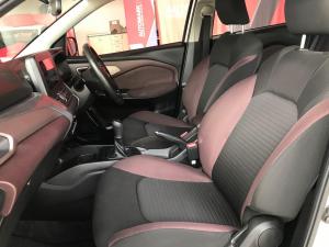 Toyota Starlet Cross 1.5 XS manual - Image 9
