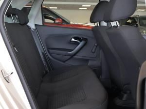 Volkswagen Polo Vivo hatch 1.4 - Image 12