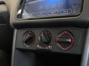 Volkswagen Polo Vivo hatch 1.4 - Image 20
