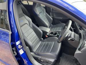 Volkswagen Golf R - Image 14