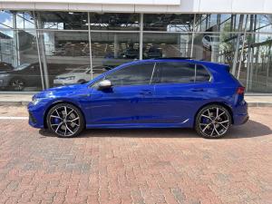 Volkswagen Golf R - Image 4