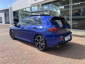 Volkswagen Golf R - Image 5