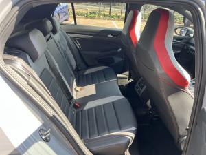 Volkswagen Golf GTI - Image 15