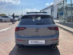Volkswagen Golf GTI - Image 6