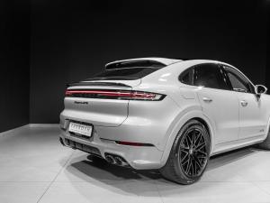 Porsche Cayenne GTS coupe - Image 25