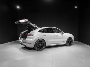 Porsche Cayenne GTS coupe - Image 30