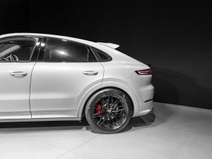Porsche Cayenne GTS coupe - Image 5